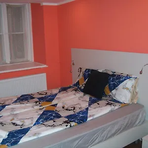 Lookery Homestay