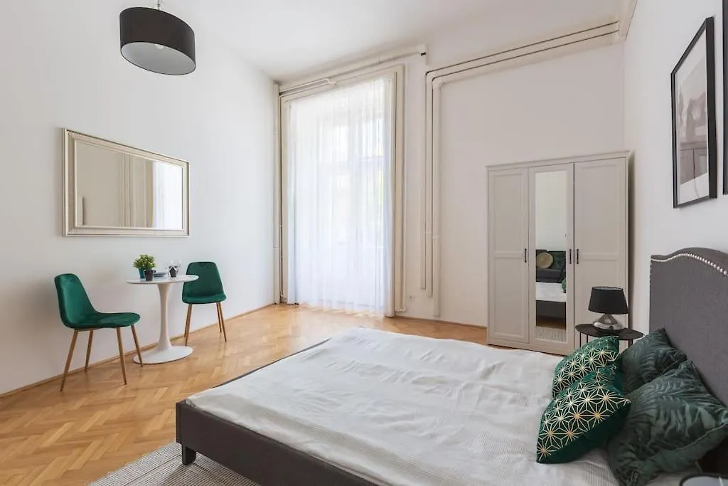 Andrassy Avenue Apartment Budapest 0*,  Hungary